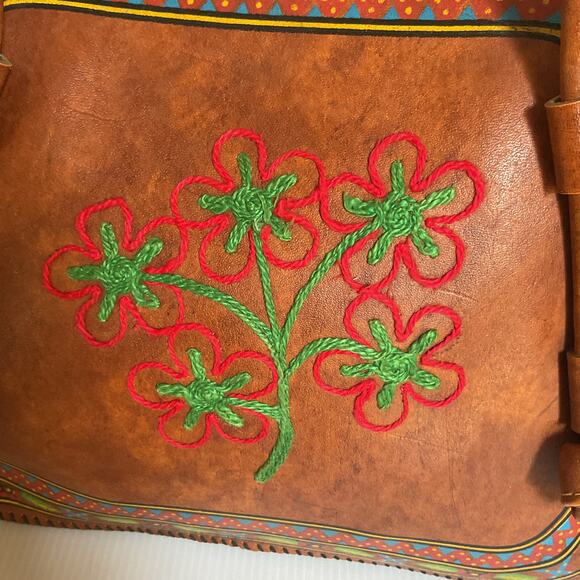 Artisanal Mexican Leather Handbag Floral Embroidered & Painted Purse - Picture 4 of 9
